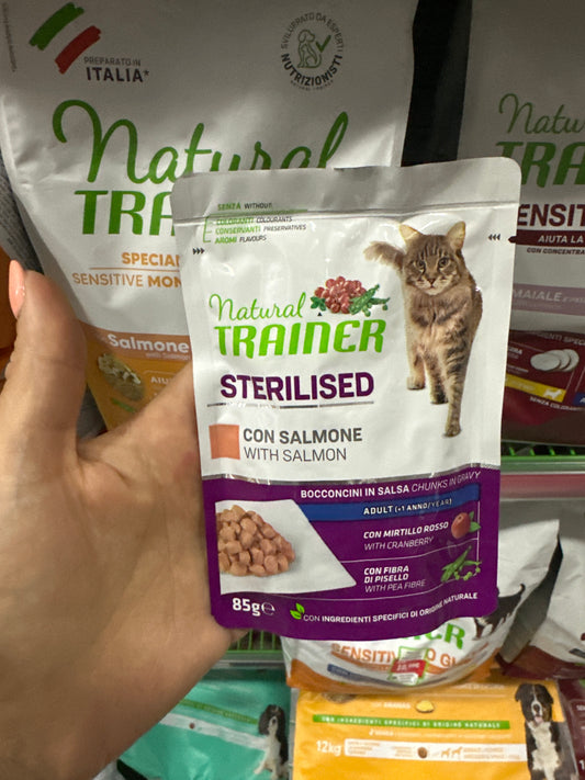 Natural Trainer Adult Sterilised 85 g Alimento umido per gatti